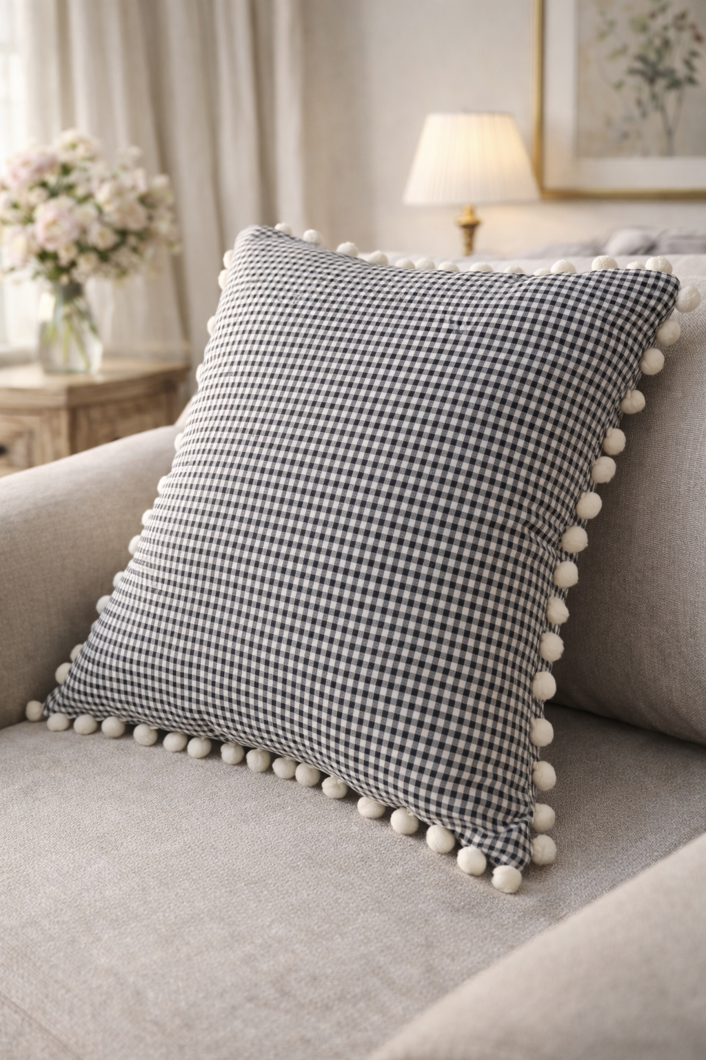 Mini Saheli checkmate with pom